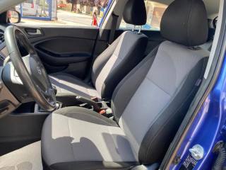 HYUNDAI i20 usata, con ESP