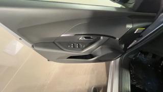 PEUGEOT 2008 usata, con Touch screen