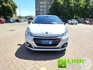 PEUGEOT 208 usata, con Fendinebbia
