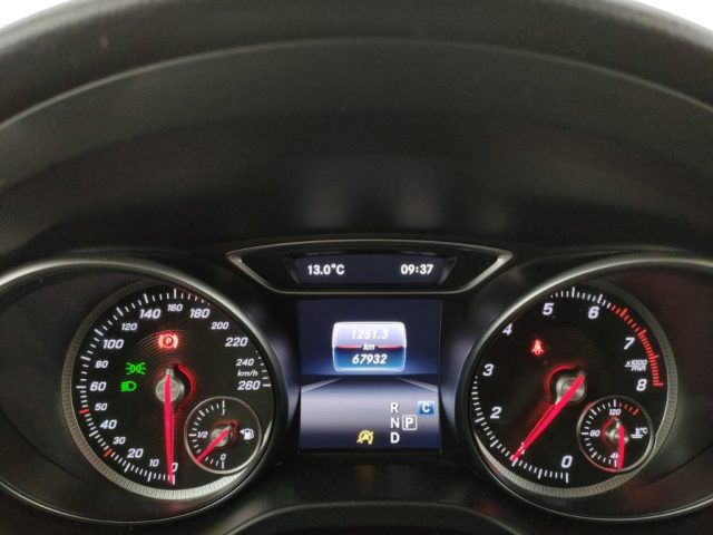 MERCEDES-BENZ GLA 180 usata, con Cruise Control
