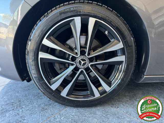 MERCEDES-BENZ B 180 usata, con Volante in pelle