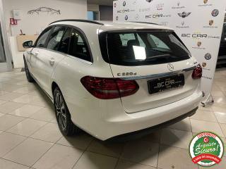MERCEDES-BENZ C 220 usata, con Autoradio