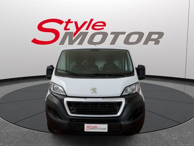 PEUGEOT Boxer usata, con ABS
