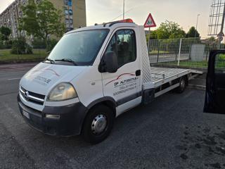 OPEL Movano usata, con Airbag