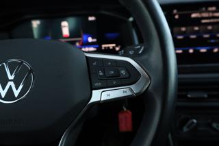 VOLKSWAGEN Taigo usata, con Touch screen