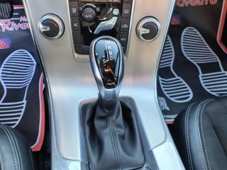VOLVO V60 Cross Country usata, con Cronologia tagliandi