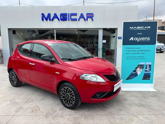 LANCIA Ypsilon usata, con ABS