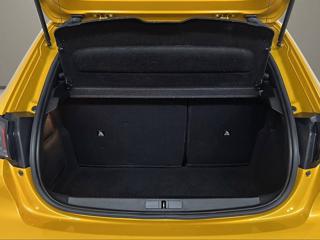 PEUGEOT 208 usata, con Boardcomputer