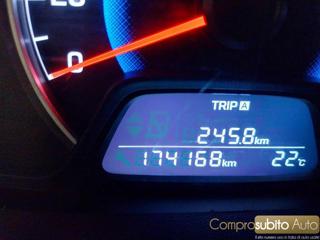 HYUNDAI i10 usata 21