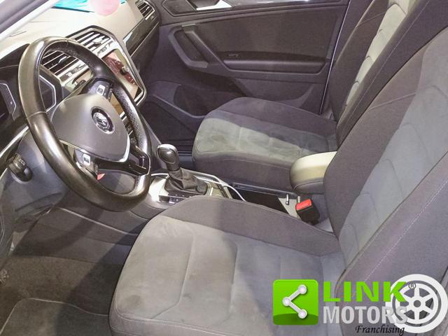 VOLKSWAGEN Tiguan usata, con USB