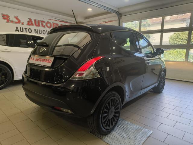 LANCIA Ypsilon usata, con Airbag Passeggero