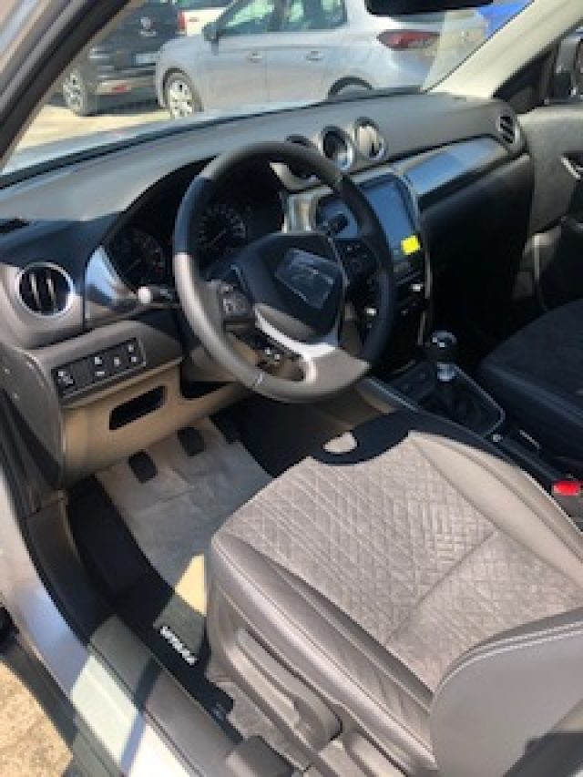 SUZUKI Vitara usata, con Autoradio