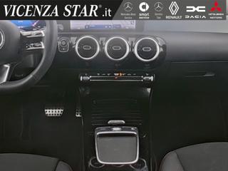 MERCEDES-BENZ A 180 usata, con Controllo automatico clima