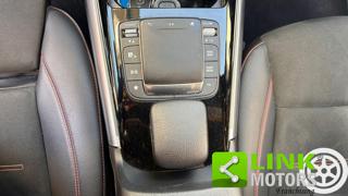 MERCEDES-BENZ GLA 200 usata, con Volante in pelle