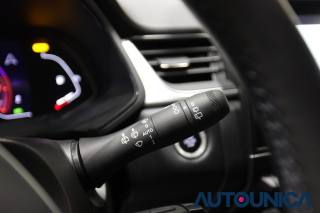 RENAULT Captur usata, con Bracciolo