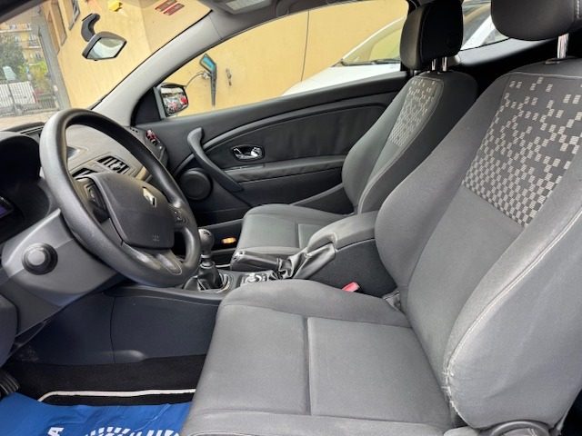 RENAULT Megane usata, con Chiusura centralizzata