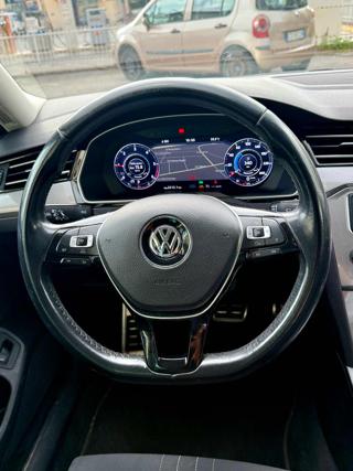 VOLKSWAGEN Passat usata, con Cruise Control