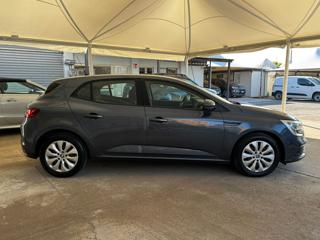 RENAULT Megane usata, con Autoradio