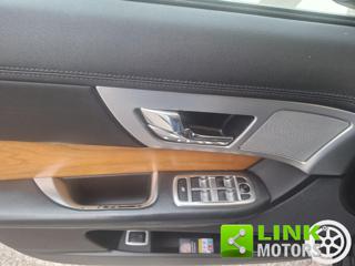 JAGUAR XF usata, con Volante in pelle