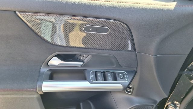 MERCEDES-BENZ GLA 200 usata, con Interni in pelle