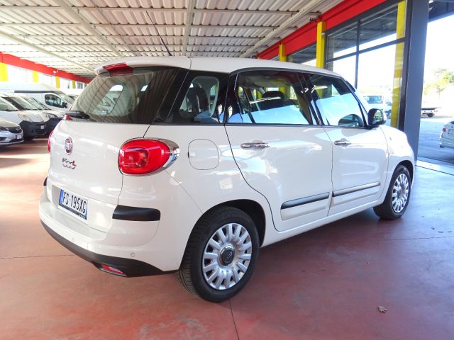 FIAT 500L usata, con Autoradio