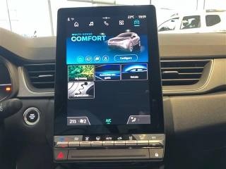 RENAULT Captur usata, con USB