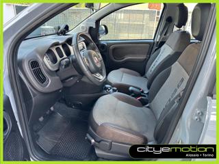 FIAT Panda Cross usata, con Cerchi in lega
