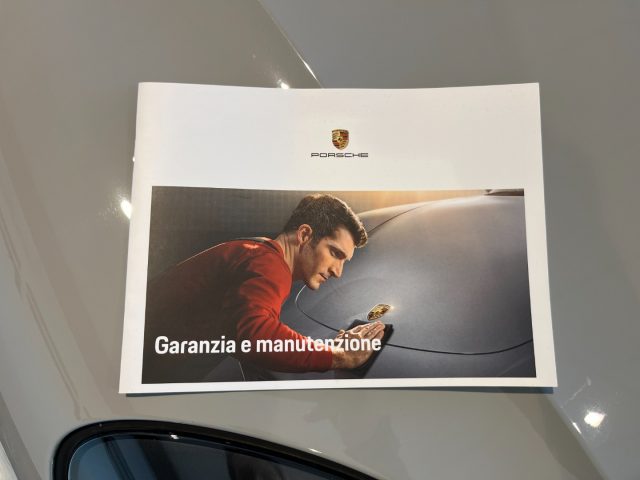 PORSCHE Macan usata, con Boardcomputer