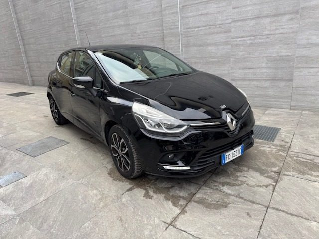 RENAULT Clio usata, con Airbag laterali