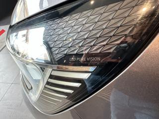 RENAULT Captur usata, con Sensori di parcheggio posteriori