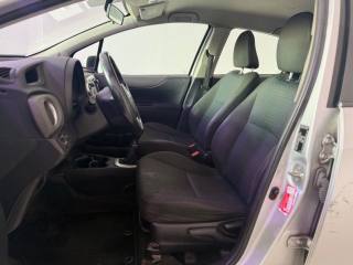 TOYOTA Yaris usata 3