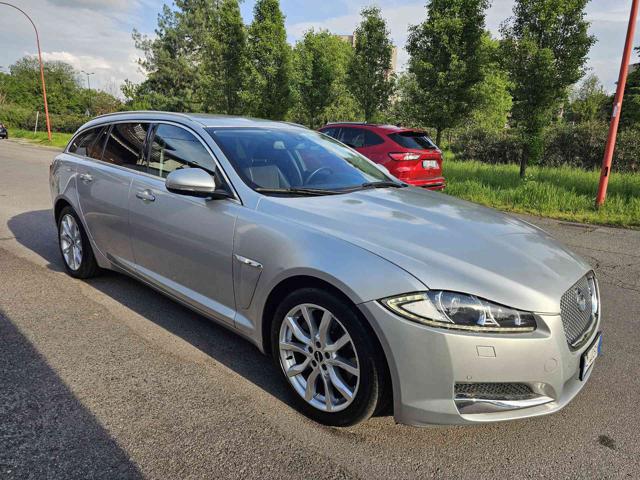 JAGUAR XF usata, con Cerchi in lega