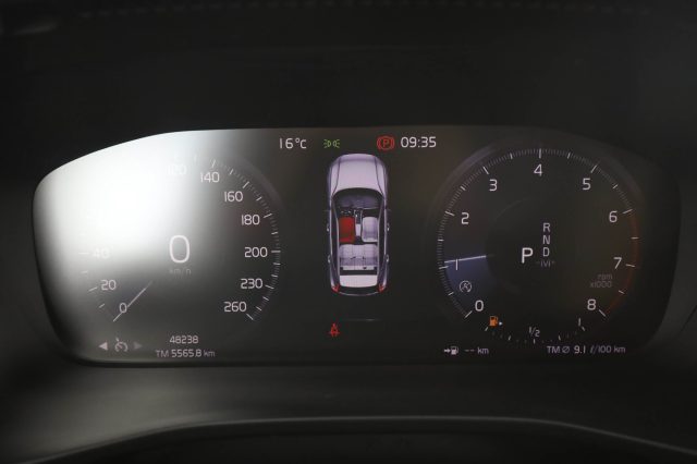 VOLVO XC40 usata 6