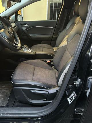 RENAULT Captur usata, con Park Distance Control
