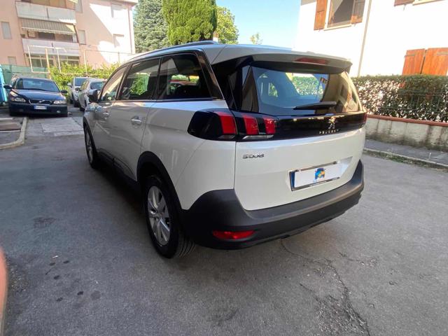 PEUGEOT 5008 usata 5