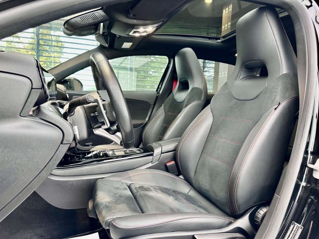 MERCEDES-BENZ A 35 AMG usata, con ESP