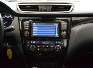 NISSAN Qashqai usata, con Boardcomputer