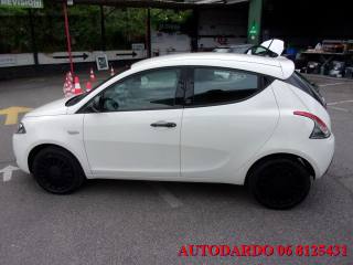 LANCIA Ypsilon usata, con Autoradio digitale