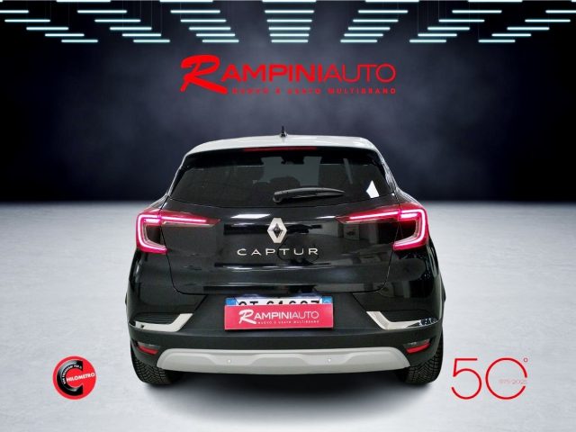 RENAULT Captur usata 8