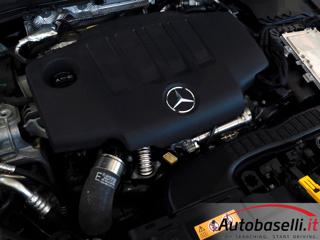 MERCEDES-BENZ GLB 180 usata, con Autoradio digitale