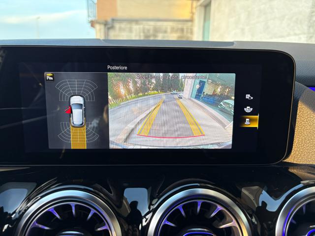 MERCEDES-BENZ GLA 200 usata, con Controllo vocale