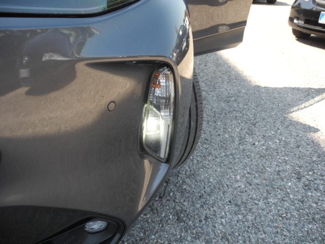 TOYOTA Yaris Cross usata 66