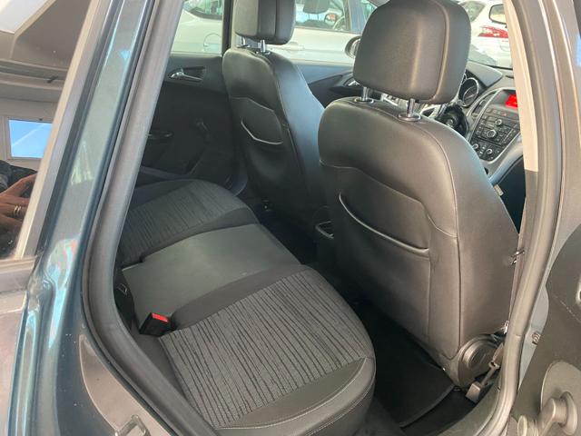 OPEL Astra usata, con Isofix