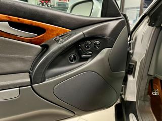 MERCEDES-BENZ SL 350 usata, con Climatizzatore