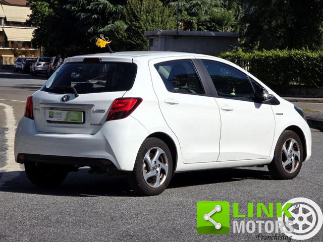 TOYOTA Yaris usata, con Controllo automatico clima