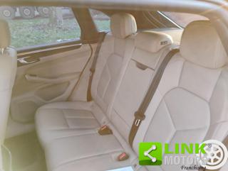PORSCHE Macan usata, con USB