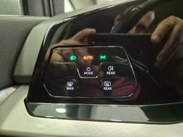 VOLKSWAGEN Golf usata, con Bluetooth