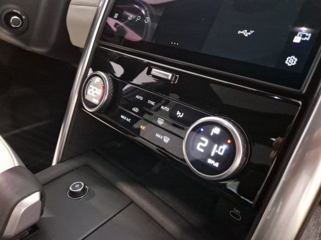 LAND ROVER Discovery usata, con Volante in pelle