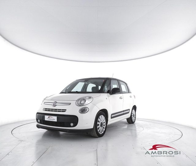 FIAT 500L usata 0