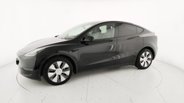 TESLA Model Y usata, con Touch screen